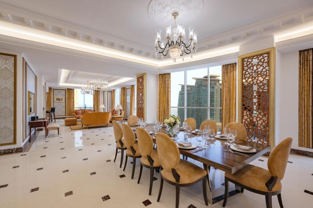 Dusit Hotel & Suites - Доха Екстериор снимка Presidential Suite
