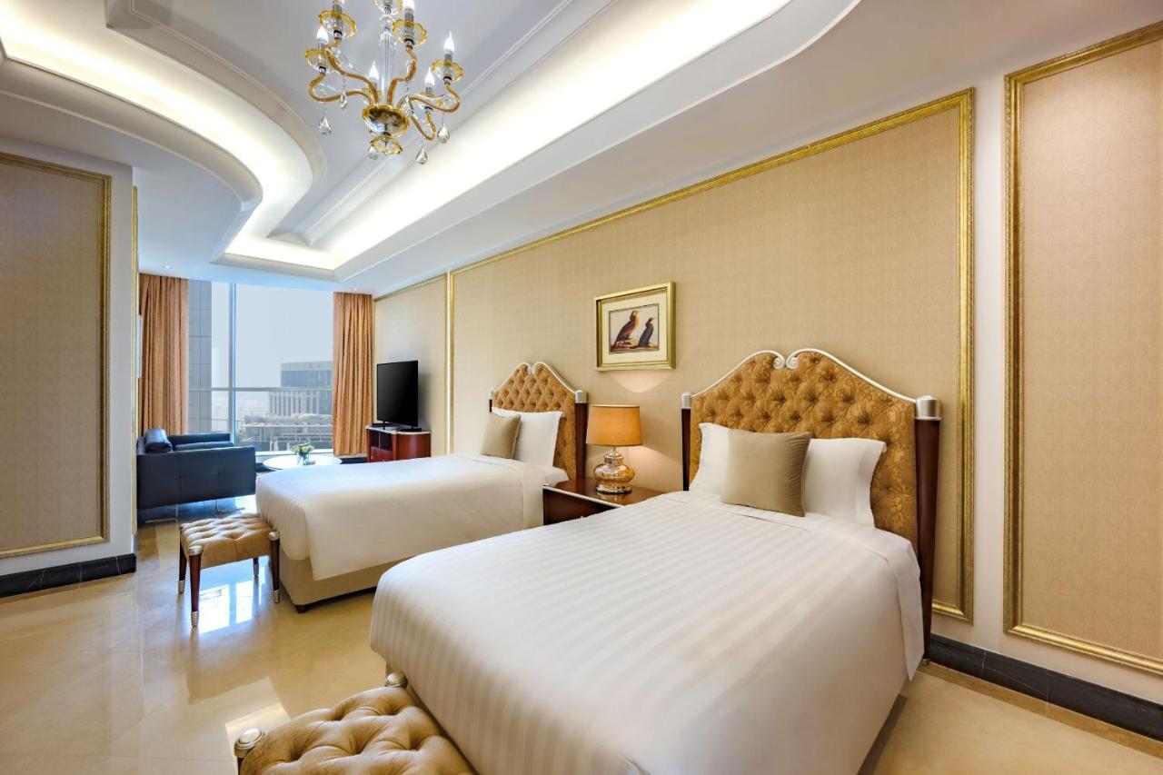 Dusit Hotel & Suites - Доха Екстериор снимка Deluxe Room