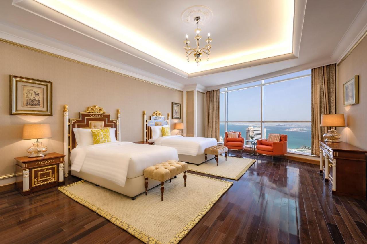 Dusit Hotel & Suites - Доха Екстериор снимка Deluxe Suite